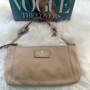 Kate Spade ♠️ Byrd Wellesley Cream Leather
Chain Strap Purse EUC